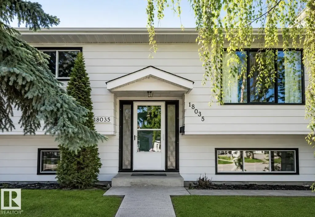 18035 62b Av Nw, Edmonton